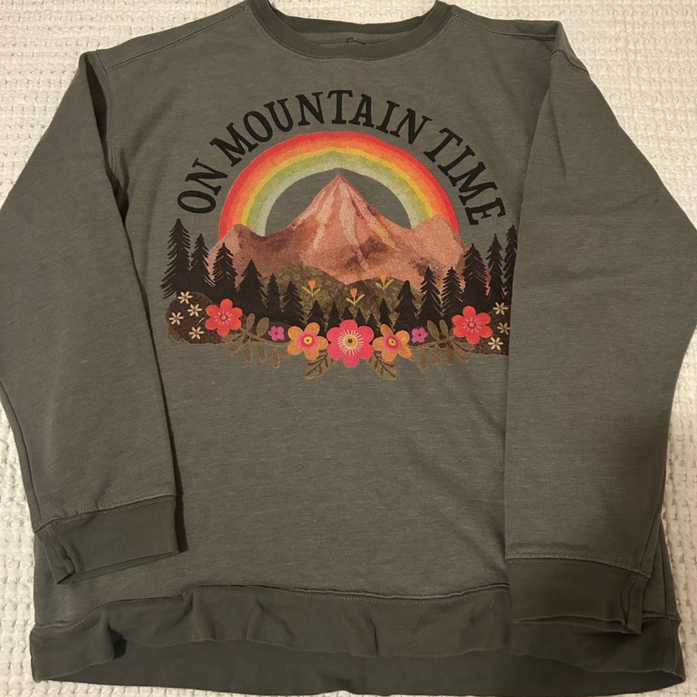 NATURAL LIFE Gray Top